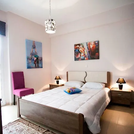 Elena & Pelagia Luxury Апартаменты