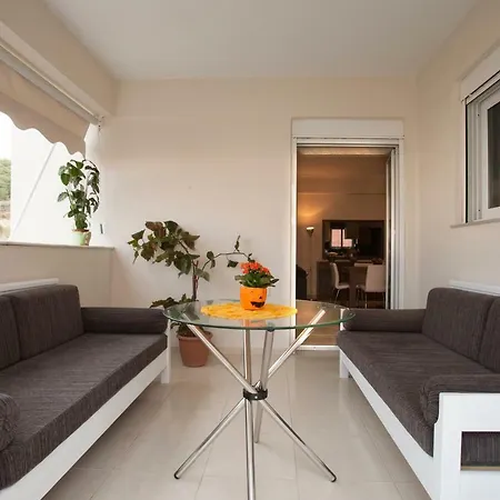 Elena & Pelagia Luxury Ретимно