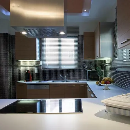 Elena & Pelagia Luxury * העיירה רתימנו